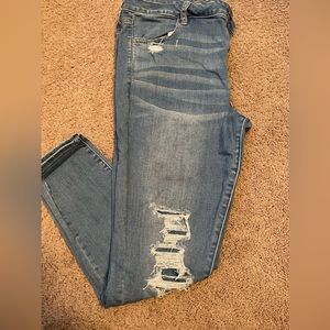 Distressed AE Jegging